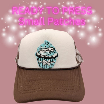 🍰 READY TO PRESS – Small Cupcake Patches (Blue Cupcake • Pink Cupcake)